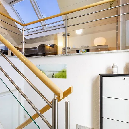Luri Apartment *